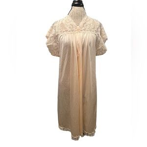 Vintage Gilead silky robe size Lrg